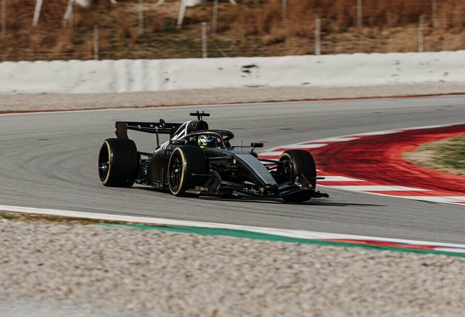 ������� �������� �������� ��������� ������� Cadillac