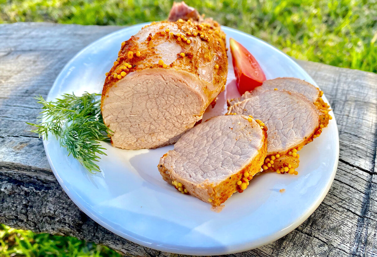 Вкусная свиная вырезка: простые идеи для горячих и холодных закусок