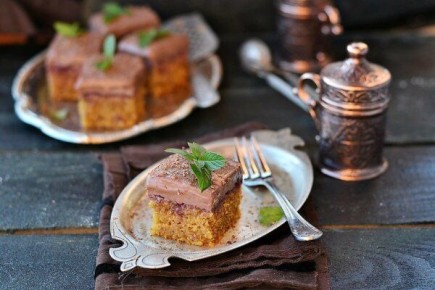 Почему стоит попробовать кофейный торт с ромом и смородиновым повидлом