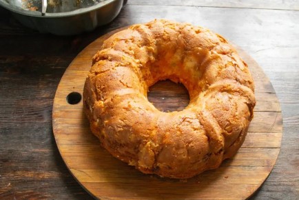 Шарлотка, которая покоряет сердца: простой рецепт для каждого