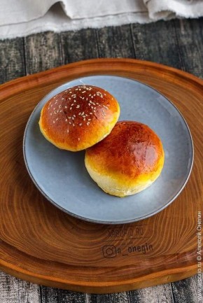 Как испечь идеальные мягкие булочки для бургеров