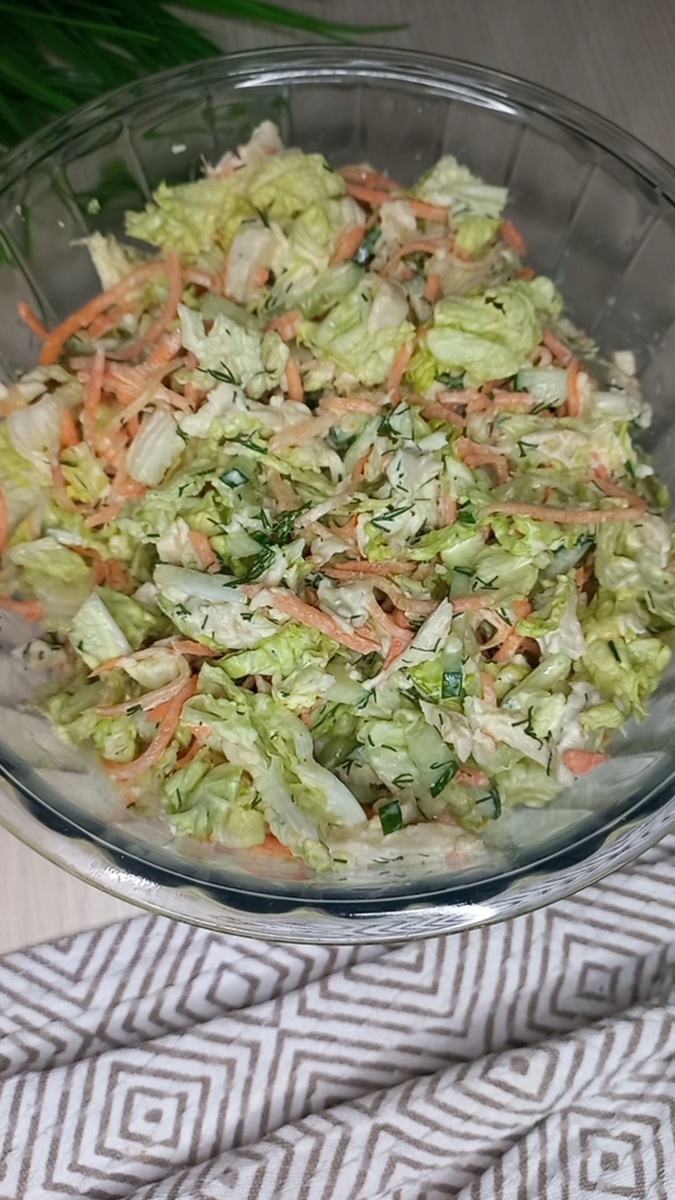 Нежный салат с курицей и овощами, который покорит ваши чувства