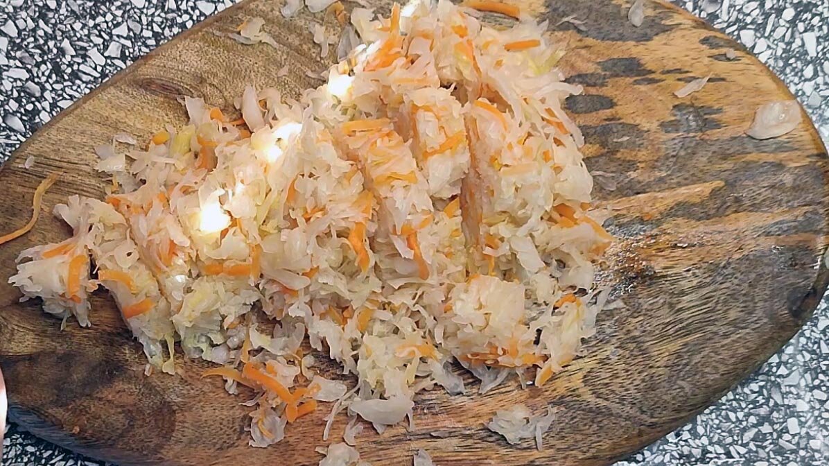 Вареники с квашеной капустой: традиционный рецепт, который не оставит равнодушным