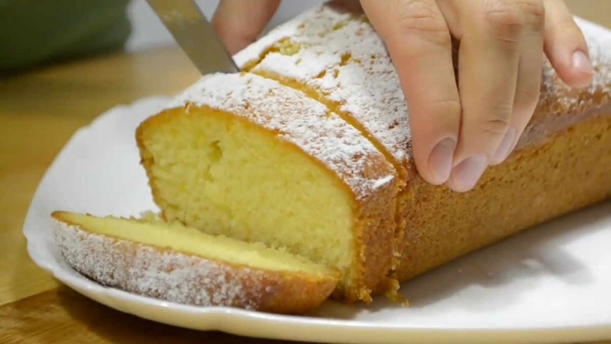 Нежный апельсиновый кекс с легкой пропиткой