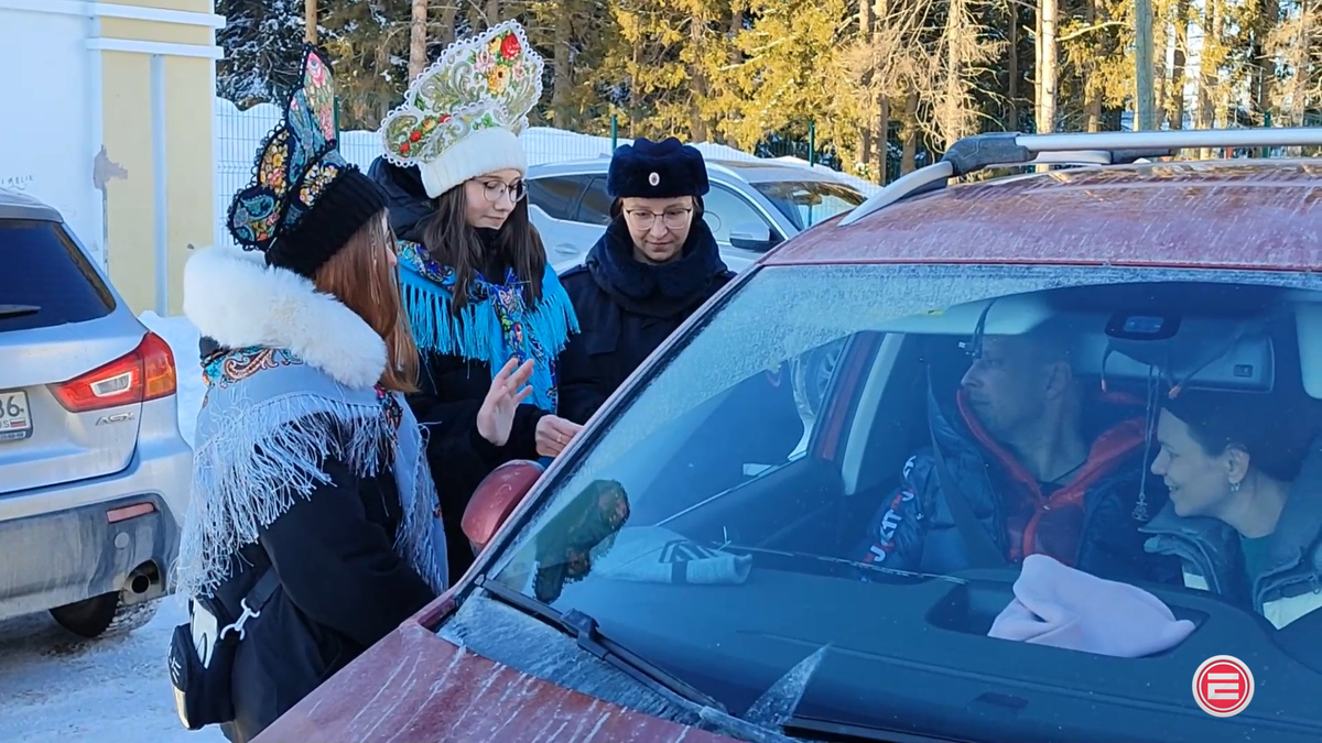 В Ревде мужчины-водители отметили День защитника Отечества и Масленицу