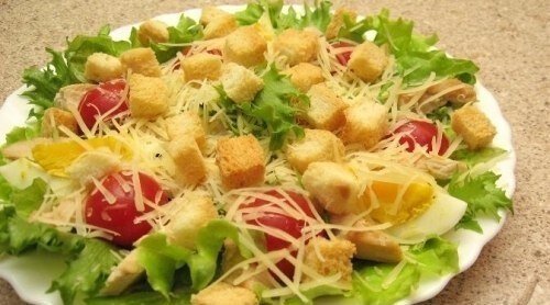 Как приготовить идеальный салат Цезарь: простой и вкусный рецепт