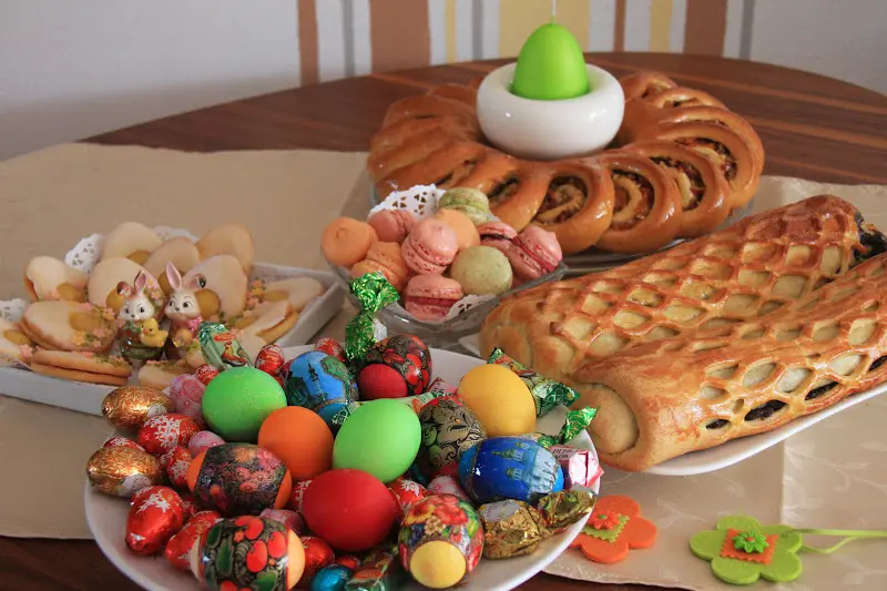 Кулич на Пасху — необязательный атрибут: что можно приготовить вместо него?