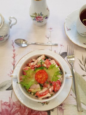 Салат "Девичье лето": вкусные эксперименты с сезонными ингредиентами