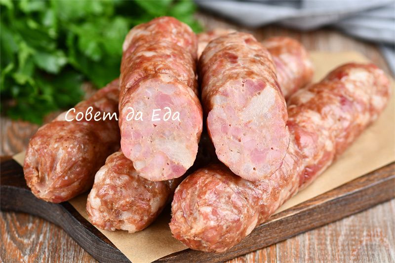 Как легко приготовить домашние колбасы: 3 простых рецепта
