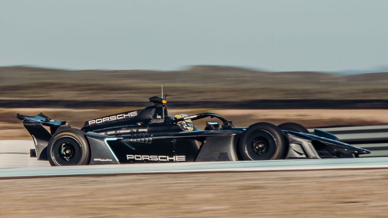 Porsche представляет новый болид Gen4: эволюция в мире Формулы E